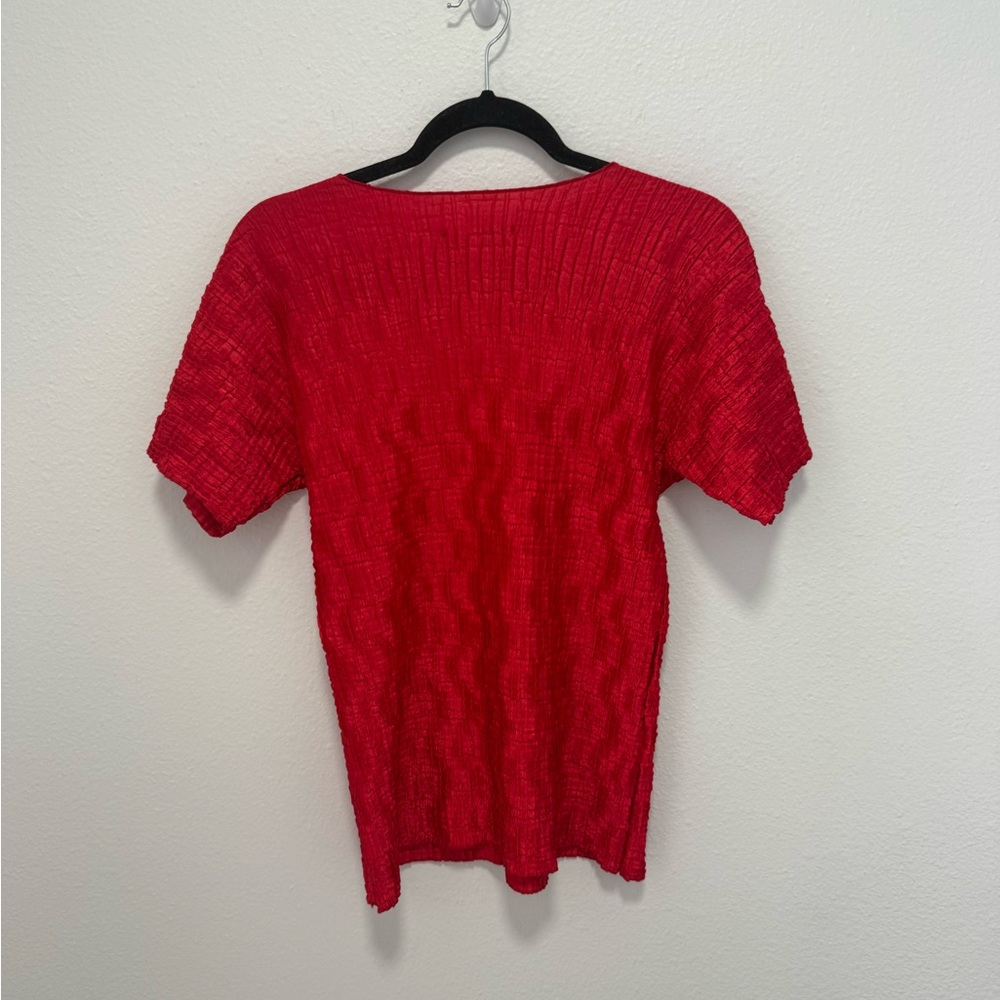 Michele Michelle Vibrant Red Short Sleeve Women's Top Size Medium - Picture 3 of 3